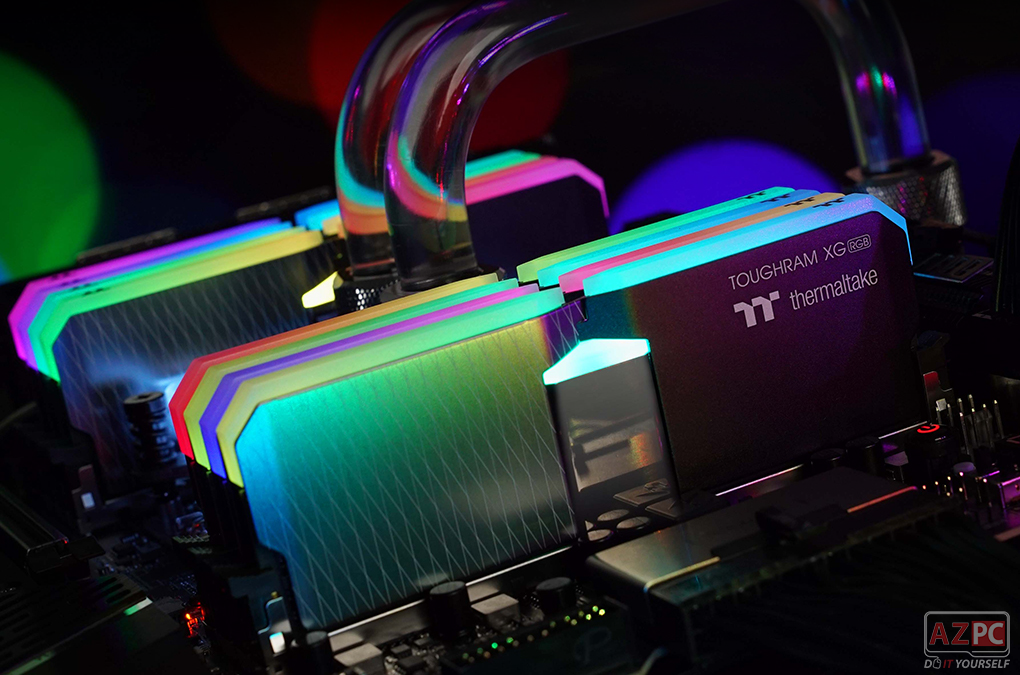 Thermaltake ToughRAM XG RGB: Thiết kế "góc cạnh"